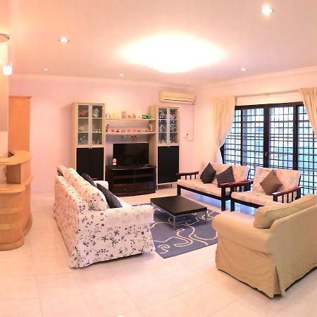 Golden Swan Sibu Homestay Exterior photo